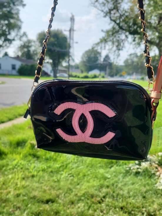 CHANEL Handbags - CHANEL Black Patent Leather Crossbody with Pink CC Logo